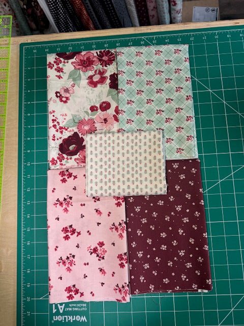 5 half yard cuts bundle Love you Always